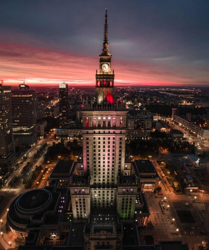 Palace 2 Wifi 600 Mbs 55'Tv Netflix Hbo 2Xmetro Appletv Varşovia Exterior foto