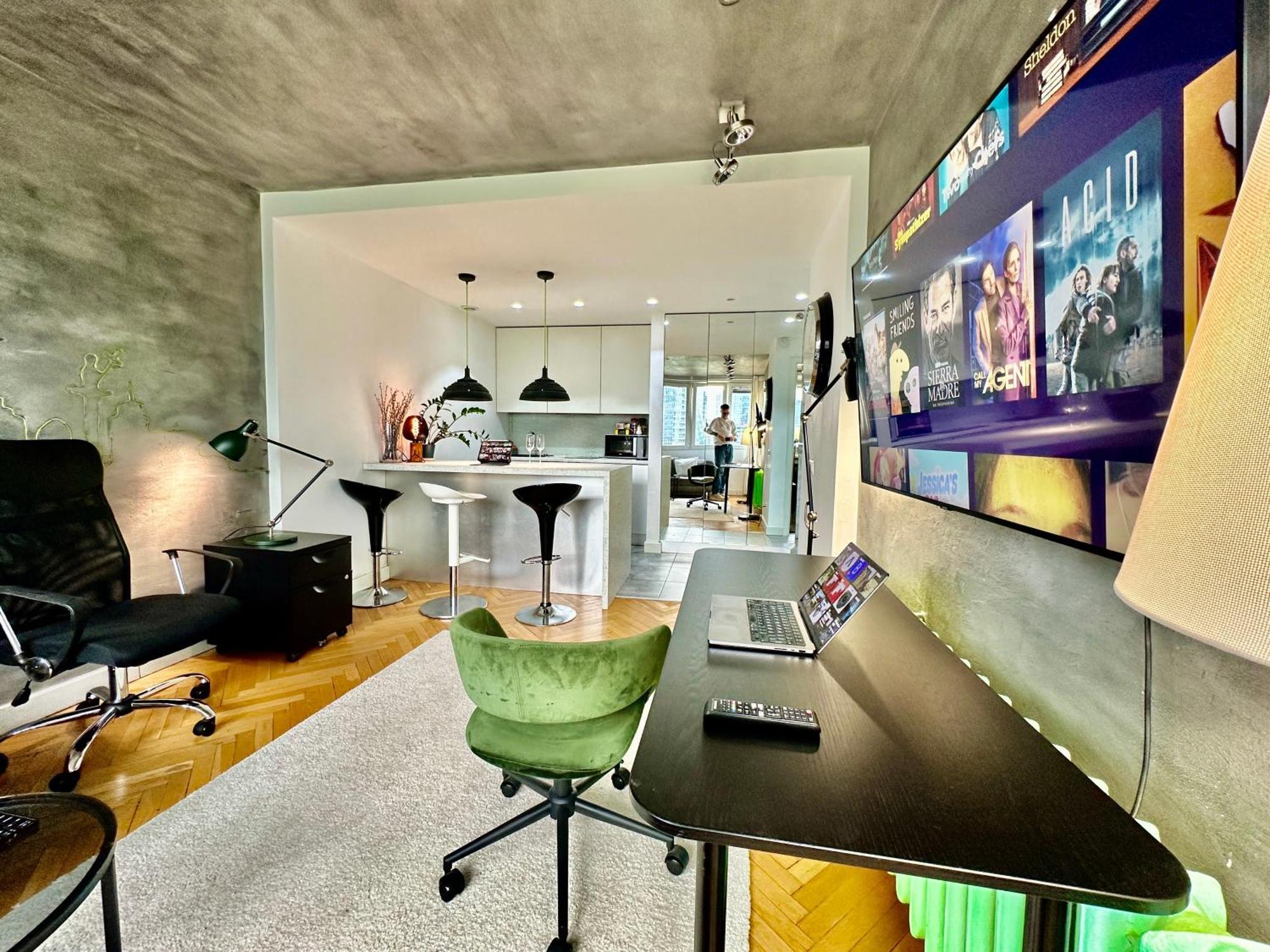Palace 2 Wifi 600 Mbs 55'Tv Netflix Hbo 2Xmetro Appletv Varşovia Exterior foto