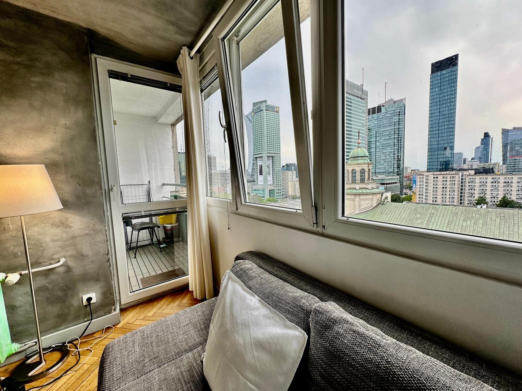 Palace 2 Wifi 600 Mbs 55'Tv Netflix Hbo 2Xmetro Appletv Varşovia Exterior foto